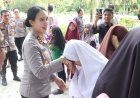 Polres Karimun Serahkan Sapi Qurban Kapolda Kepri dan Kapolres Karimun Untuk Masyarakat