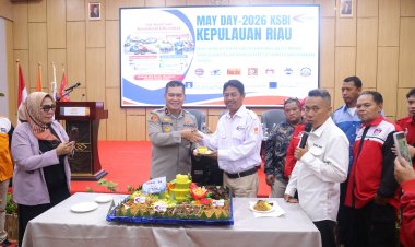 Polda Kepri Perkuat Edukasi Hak Buruh dan Keselamatan Lalu Lintas di Peringatan May Day 2026