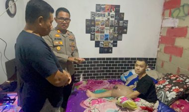 Wujud Kepedulian, Polsek Bintan Utara Salurkan Bantuan kepada Warga Penderita Kanker Tulang di Desa Berakit