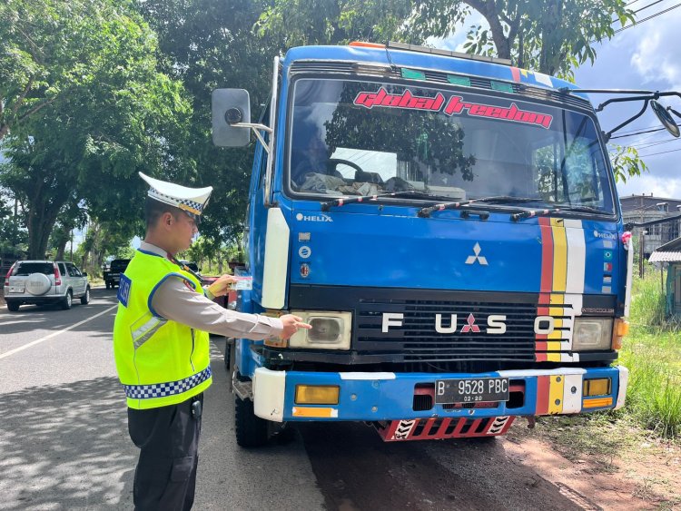 Tingkatkan Kepatuhan Pajak dan Keselamatan Jalan, Satlantas Polres Bintan Gelar Penertiban Simpatik di Kijang