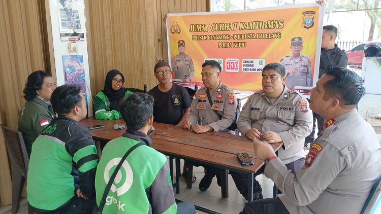 Polsek Bengkong Gelar Jumat Curhat Kamtibmas Bersama Warga Bengkong Laut