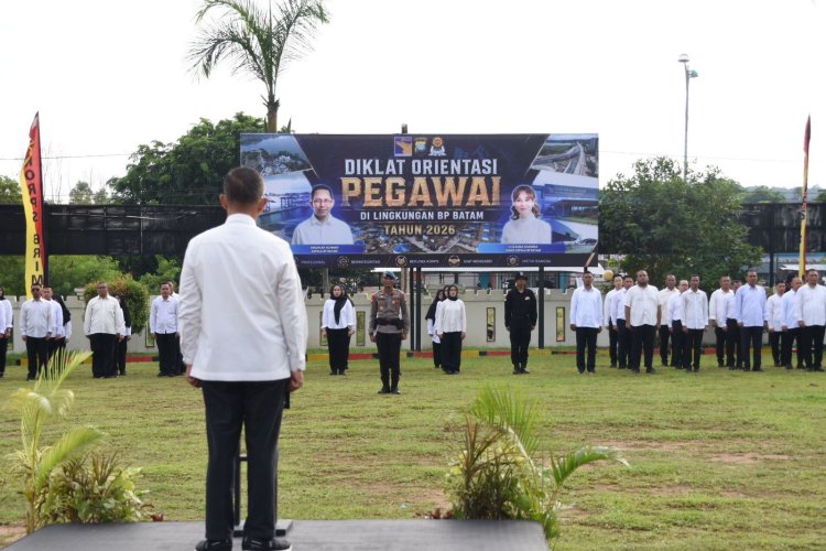SATBRIMOB POLDA KEPRI DAN BP BATAM GELAR DIKLAT ORIENTASI PEMBENTUKAN KARAKTER PEGAWAI
