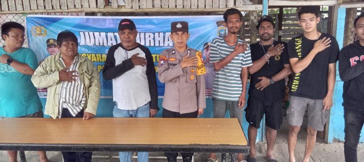 Jumat Curhat Kamtibmas, Polsek Batu Ampar Ajak Warga Kampung Seraya Jaga Kondusifitas Lingkungan