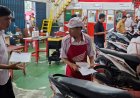 74 Siswa TSM SMKN 3 Batam Jalani UKK Berstandar Industri Honda