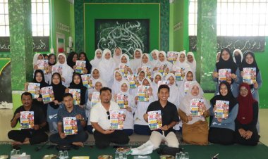 Humas Polres Lingga Bersama IJTI Kepri Ajak Santri Berkreasi Melalui Lomba Hari Bhayangkara ke-80