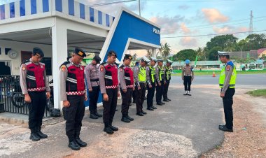 Pengamanan Humanis Polres Lingga Dukung Kelancaran Reuni Emas K76 SMPN 1