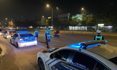 Satlantas Polresta Barelang Intensifkan Patroli Malam dan Antisipasi Balap Liar untuk Ciptakan Kamseltibcarlantas yang Aman dan Kondusif di Kota Batam