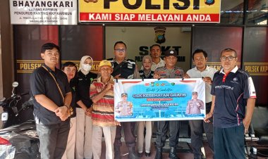 Polres Karimun Gelar Bakti Kesehatan Gratis Di Pelabuhan Sambut Hari Bhayangkara Ke-80