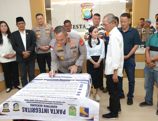 Kapolda Kepri Perkuat Komitmen Bersama Pemko Batam dan Pengusaha Scrap Cegah Pencurian Fasilitas Umum