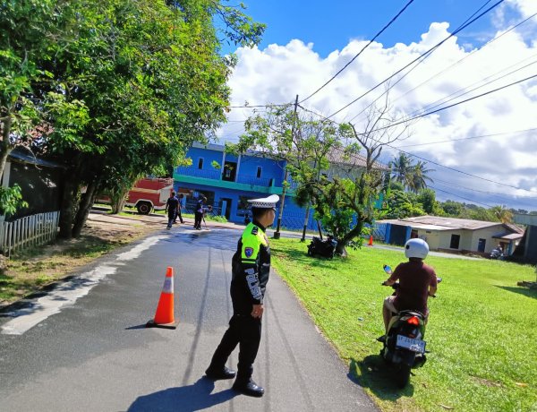 Satlantas Polres Lingga Gerak Cepat Antisipasi Kecelakaan Akibat Solar Tumpah