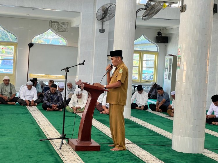 Pengamanan Humanis Polres Lingga Iringi Kepulangan Jemaah Haji dari Tanah Suci