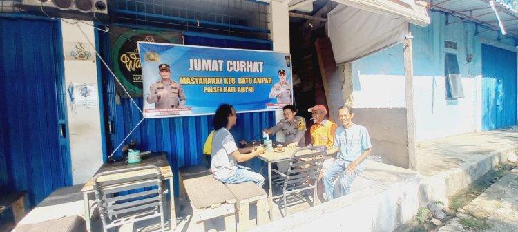 Jumat Curhat di Tanjung Sengkuang, Polsek Batu Ampar Ajak Warga Perkuat Sinergi Jaga Kamtibmas