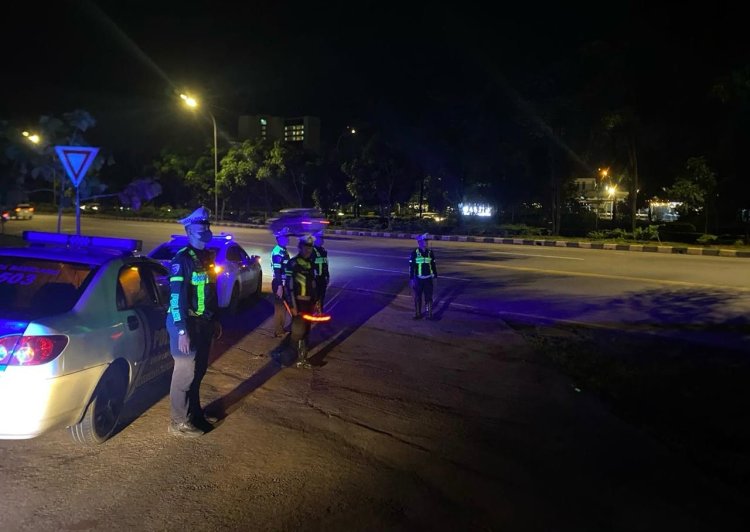 Satlantas Polresta Barelang Gelar Patroli Malam untuk Antisipasi Balap Liar dan Kejahatan Jalanan