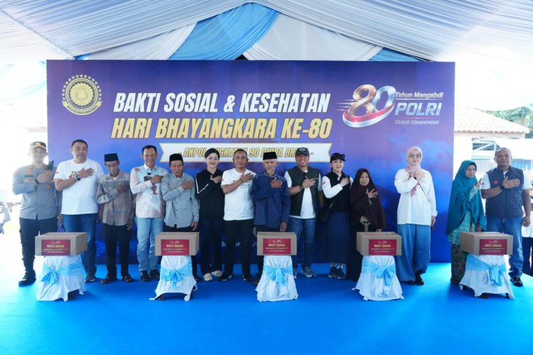 Sambut Hari Bhayangkara ke-80, Wakapolri Pimpin Bakti Sosial dan Kesehatan Akpol '90 Dhira Brata di Bogor