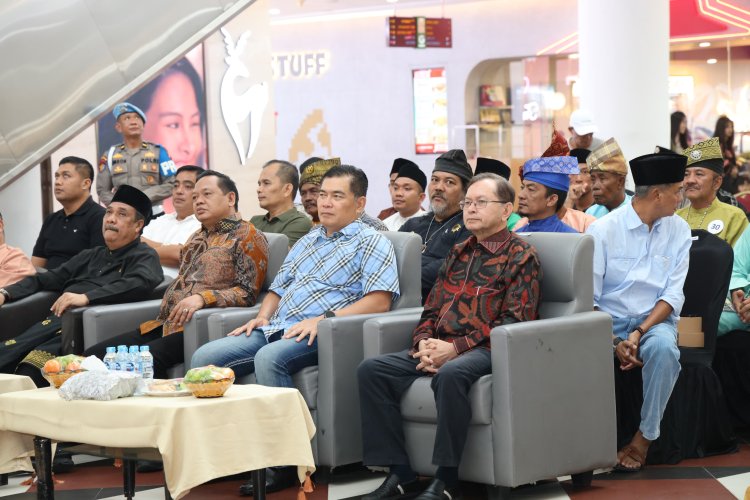 Meriahkan Hari Bhayangkara ke-80, Polda Kepri Angkat Tradisi Pantun Melayu Lewat Ajang Berbalas Pantun