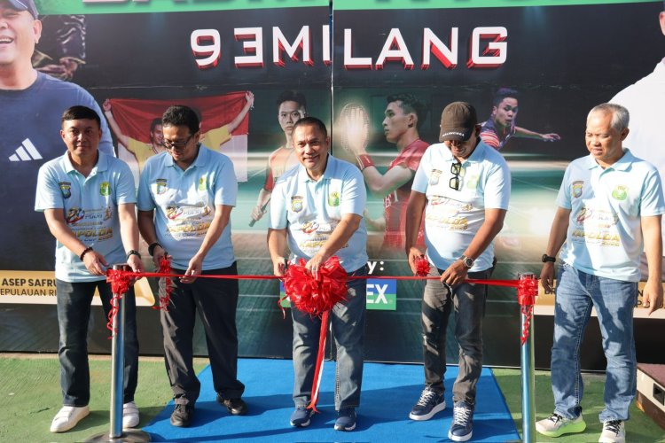 GOR Gemilang Polda Kepri Diresmikan, Kapolda Buka Turnamen Badminton Kapolda Cup 2026