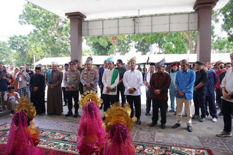 Peringati Hari Bhayangkara ke-80, Kapolda Kepri Gelar Kenduri Kebangsaan dan Tausiah Bersama Ustadz Abdul Somad