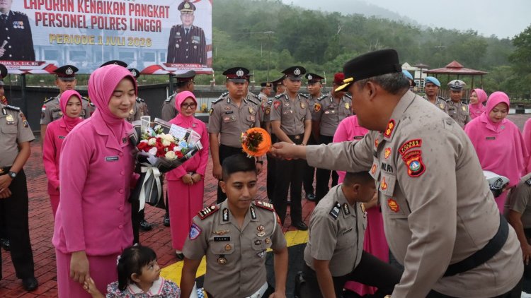 Kapolres Lingga Pimpin Upacara Kenaikan Pangkat, Wujud Apresiasi atas Dedikasi Personel