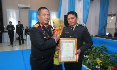 BHABINKAMTIBMAS POLSEK BATU AMPAR RAIH JUARA 1 TELADAN POLDA KEPRI BERKAT INOVASI SI AMRU