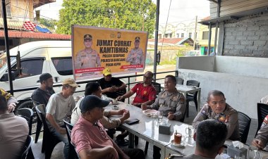 Polsek Sekupang Gelar Jumat Curhat di Tiban Indah, Warga Sampaikan Harapan Peningkatan Patroli Malam