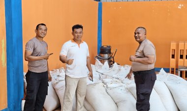 Polres Lingga Antar 2,75 Ton Jagung Pipil ke Gudang Bulog, Wujud Nyata Dukung Swasembada Pangan