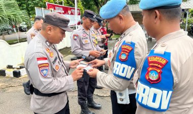 Polresta Barelang Tingkatkan Profesionalisme Personel Melalui Gaktibplin dan Pembinaan Etika Profesi di Polsek Sekupang