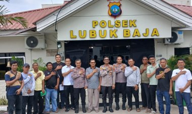 Cegah Pencurian Fasilitas Umum, Polsek Lubuk Baja Beri Arahan Kamtibmas kepada Pengusaha Besi Tua