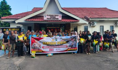 Wujud Kepedulian Polri, Polresta Barelang Gelar Bantuan Sosial bagi Warga Kecamatan Sekupang