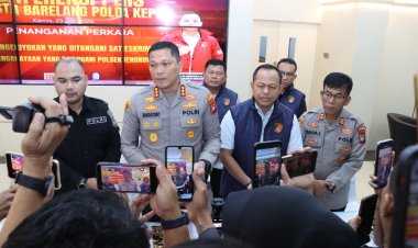 Kapolresta Barelang Pimpin Konferensi Pers Penanganan Kasus Pengeroyokan dan Penganiayaan yang Viral di Media Sosial