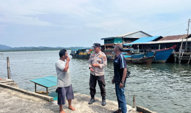 Kapospol Pancur Sambangi Nelayan, Sampaikan Imbauan Keselamatan Saat Melaut