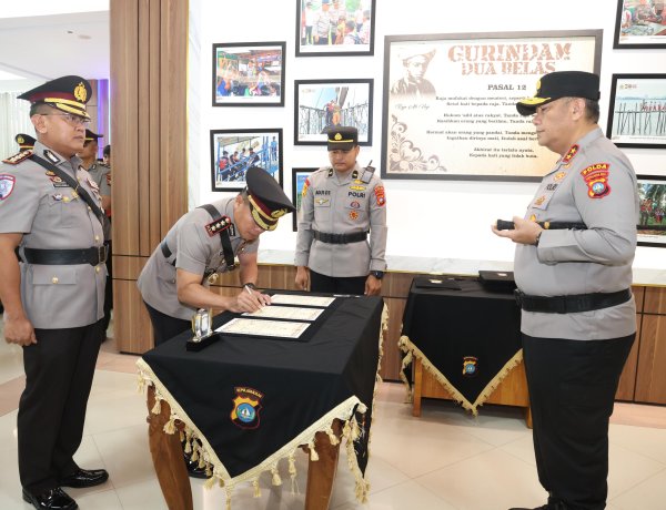 Rotasi Pejabat Utama Polda Kepri, Kapolda Tekankan Profesionalisme dan Pelayanan Masyarakat