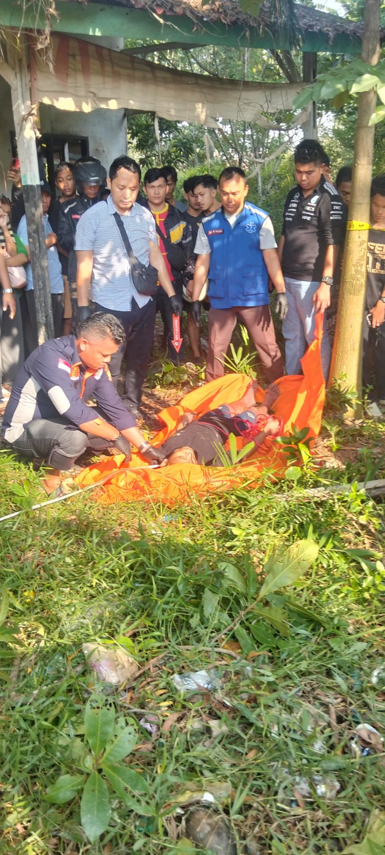 Pria Ditemukan Tewas Tergantung di Pohon Akasia, Di Taman Cipta Asri Tembesi