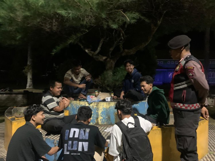 Patroli Malam Polres Lingga Wujud Nyata Kehadiran Polri di Tengah Masyarakat