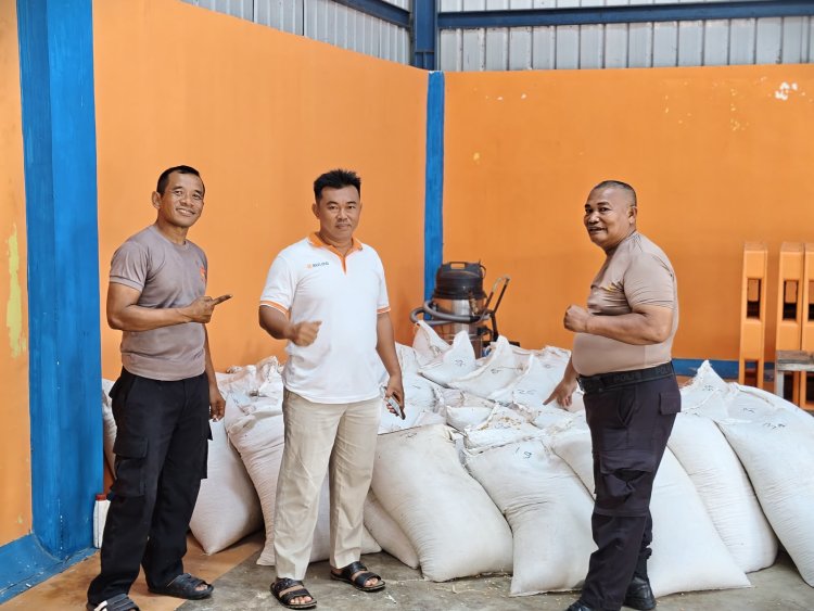 Polres Lingga Antar 2,75 Ton Jagung Pipil ke Gudang Bulog, Wujud Nyata Dukung Swasembada Pangan