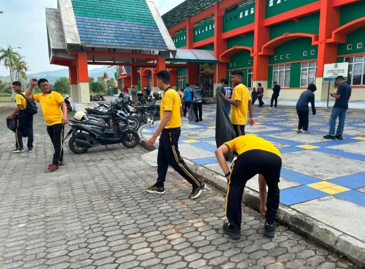 Polres Karimun Gelar Kerja Bakti Gerakan Indonesia Asri di Meral Barat