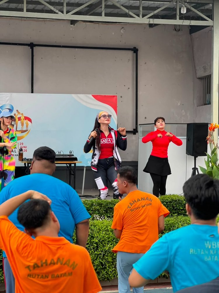 Jumat Sehat Ceria, Petugas dan Warga Binaan Rutan Batam Kompak Senam Pagi