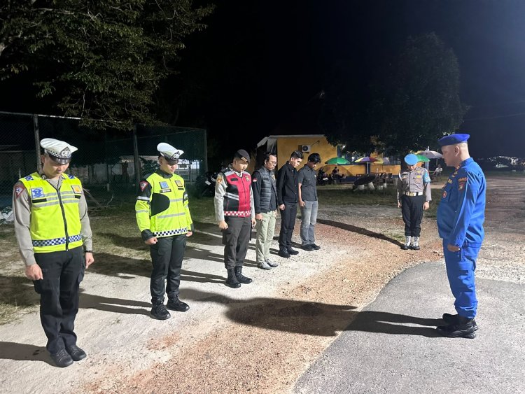 Hadir di Tengah Masyarakat, Polres Lingga Pastikan Situasi Malam Akhir Pekan Kondusif
