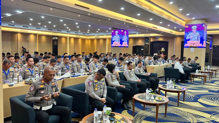 Kasatlantas Polresta Barelang Hadiri Pembukaan Sertifikasi Uji Kompetensi Penindakan Pelanggaran Lalu Lintas Rayon Pulau Sumatera Tahun Anggaran 2026
