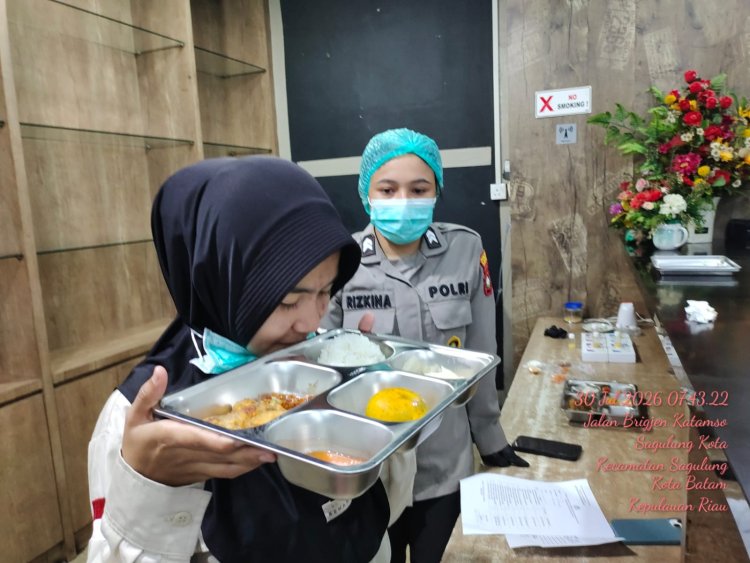 Pastikan Keamanan Pangan, Sipropam Polresta Barelang Awasi Program Makan Bergizi Gratis di Dapur SPPG