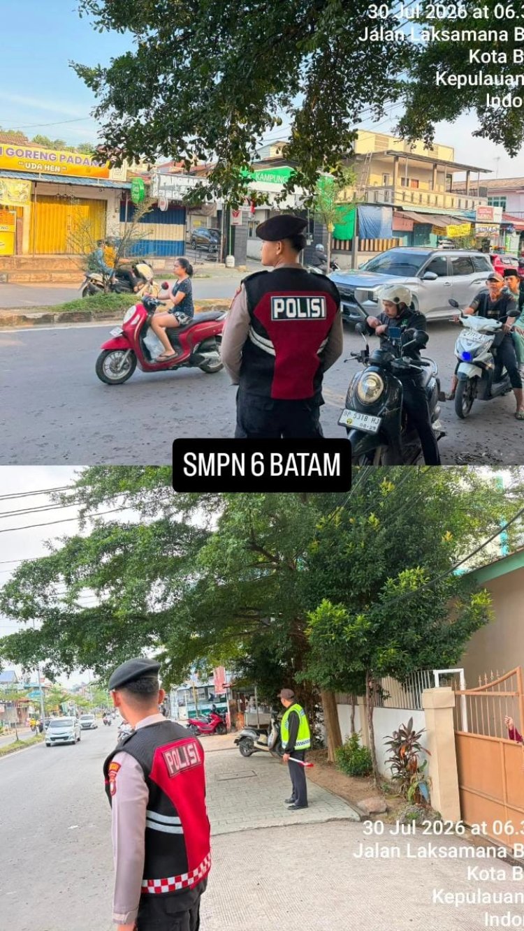 Personel Satsamapta Polresta Barelang Laksanakan Strong Point Pagi Demi Kelancaran Arus Lalu Lintas di Kota Batam