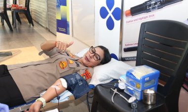Kabid Humas Polda Kepri Hadiri Donor Darah HUT Batam Pos ke-28, Puluhan Personel Polda Kepri Ikut Berpartisipasi