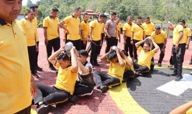 Semarak HUT RI ke-81, Polres Lingga Gelar Lomba Rakyat dan Perkuat Kekompakan Personel