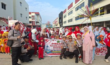 Pawai Kemerdekaan di Sekupang, Ratusan Siswa RA Meriahkan HUT ke-81 RI