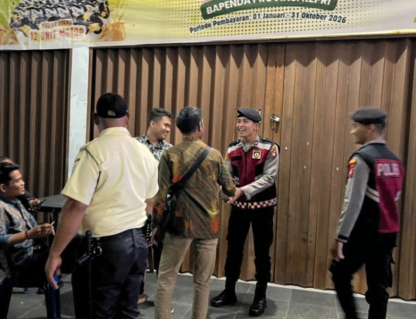 Polres Lingga Hadir di Tengah Masyarakat Lewat Patroli Malam Humanis