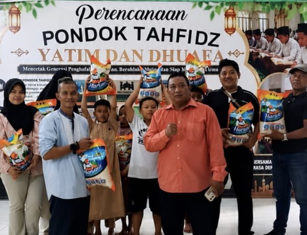 PWO Dwipa Kepri Berbagi Salurkan Bantuan Beras untuk Pondok Tahfidz Al-Aqsho Batam