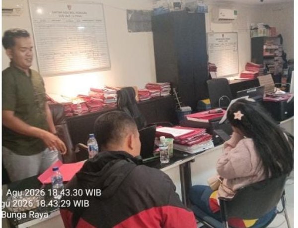 Respons Cepat Polisi 110, Polsek Lubuk Baja Datangi TKP Keributan di Depan Mall