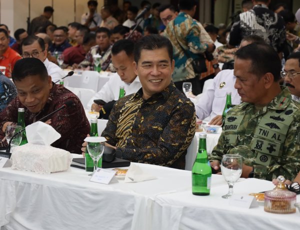 Wakapolda Kepri Hadiri Rakor Forkopimda dan Apresiasi Pemerintah Daerah Berprestasi 2026 Regional Sumatera