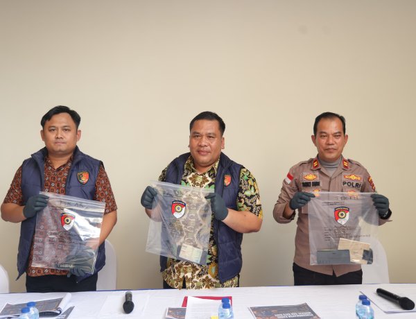 Ditreskrimsus Polda Kepri Ungkap Pertambangan Pasir Ilegal, Tiga Tersangka Diamankan