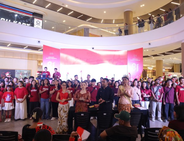Semarakkan HUT ke-81 RI, Paduan Suara Polda Kepri Meriahkan Harmoni Merdeka di One Batam Mall