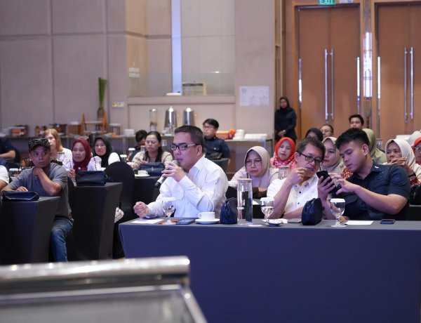 Imigrasi Batam Sosialisasikan Desa Binaan dan APOA, Perkuat Pengawasan Orang Asing Bersama Masyarakat